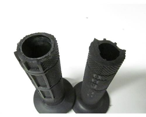 Aprilla RSV1000R FACTORY Grip