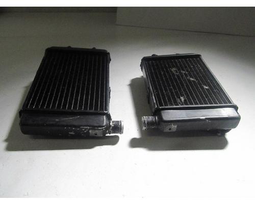 Aprilla SL 1000 Radiator