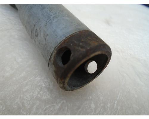 BMW F650ST FRONT AXLE