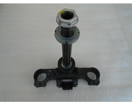BMW F650ST TRIPLE TREE LOWER