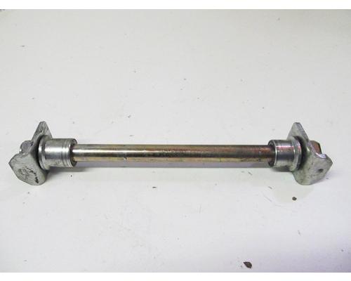 HYOSUNG GT650R REAR AXLE