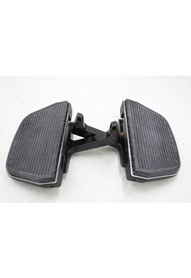 Harley-Davidson FLHTCUI Foot Board