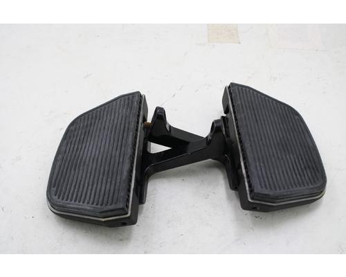 Harley-Davidson FLHTCUI Foot Board