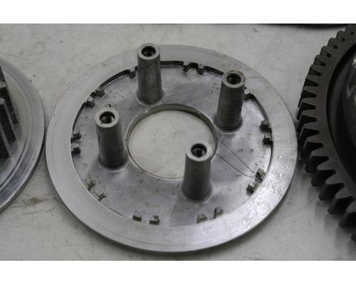 Honda CB500X CLUTCH BASKET