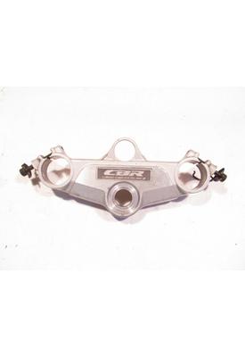 Honda CBR1000F TRIPLE TREE UPPER