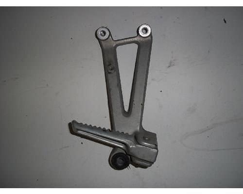 Honda CBR600F2 FOOT PEG BRKT REAR