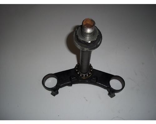 Honda CBR600F2 TRIPLE TREE LOWER