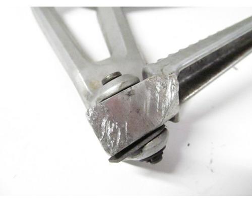 Honda CBR600F4 FOOT PEG REAR