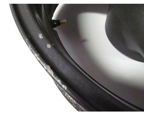 Honda CBR600F4 REAR WHEEL