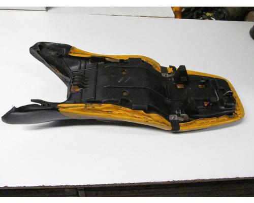 Honda CBR600F4 SEAT