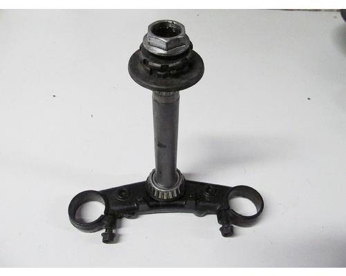 Honda CBR600F4 TRIPLE TREE LOWER