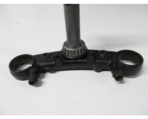 Honda CBR600F4 TRIPLE TREE LOWER