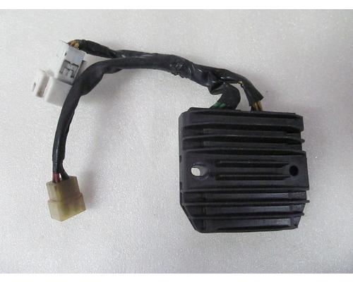 Honda CBR600RR VOLT REGULATORRECTIFIER