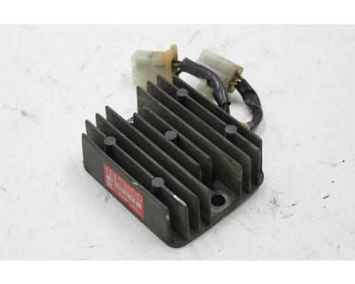 Honda CMX250C VOLT REGULATORRECTIFIER