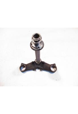 Honda GL1000 TRIPLE TREE LOWER