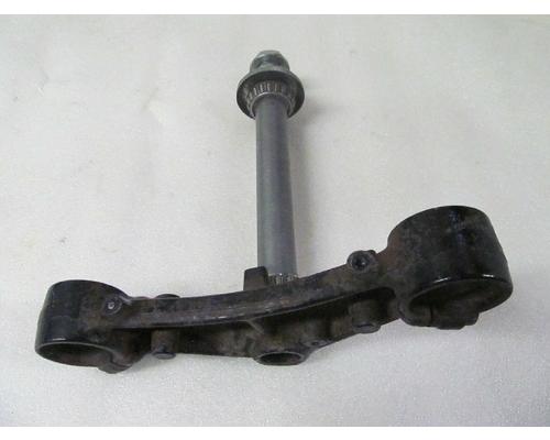 Honda GL1500A TRIPLE TREE LOWER