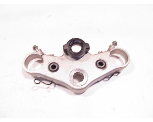 Honda ST1300 TRIPLE TREE UPPER