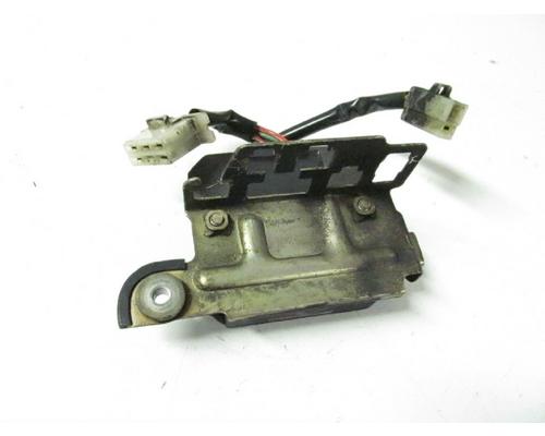 Honda VF500F Interceptor VOLT REGULATORRECTIFIER