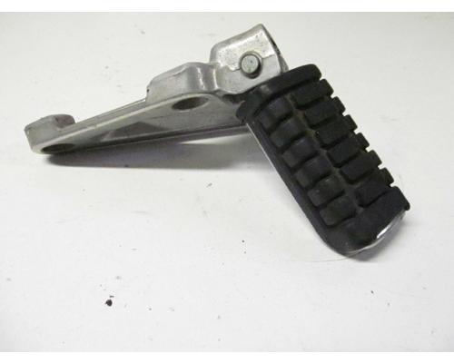 Honda VF700 FOOT PEG REAR