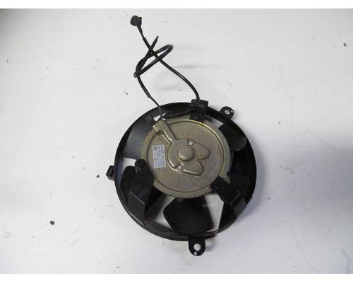 Honda VFR750F FAN ASSEMBLY