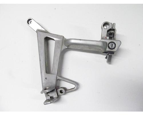 Honda VFR750F FOOT PEG REAR