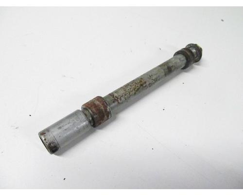 Honda VFR750F FRONT AXLE