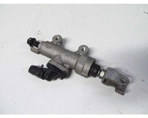 Honda VFR750F Rear Master Cylinder
