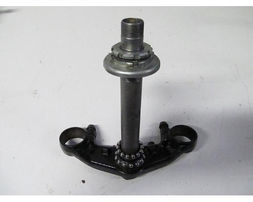 Honda VFR750F TRIPLE TREE LOWER