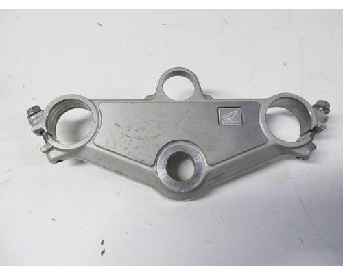 Honda VFR750F TRIPLE TREE UPPER