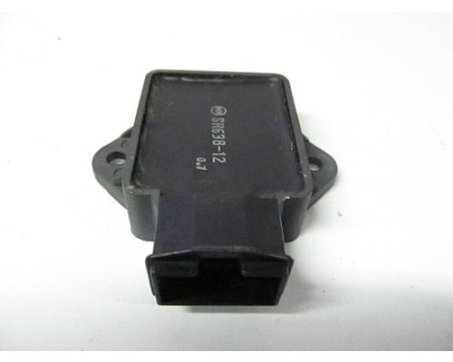 Honda VFR750F VOLT REGULATORRECTIFIER