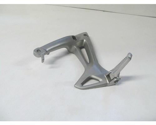 Honda VFR800FI FOOT PEG REAR