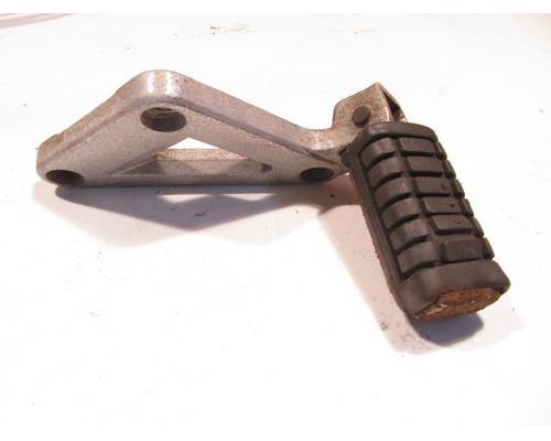 Honda VT750C FOOT PEG REAR