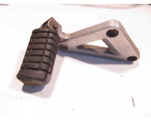 Honda VT750C FOOT PEG REAR