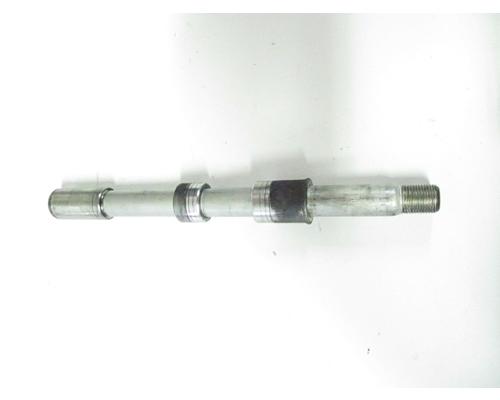 Honda VT750C FRONT AXLE