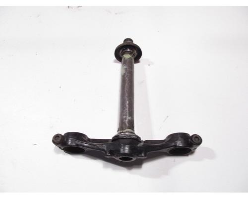 Honda VT750C TRIPLE TREE LOWER