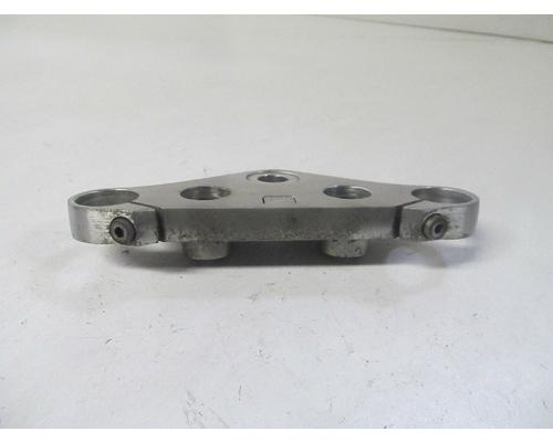 Honda VT750DC TRIPLE TREE UPPER