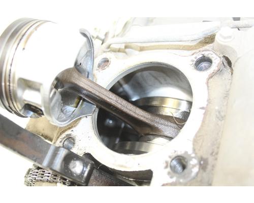 Kawasaki Bayou 220 Bottom End