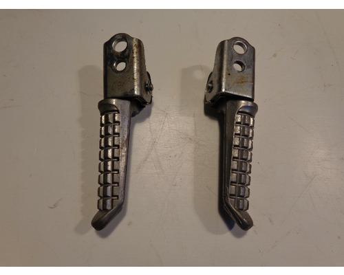 Kawasaki EX250-F FOOT PEG FR.