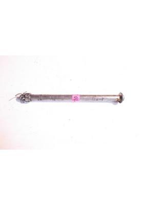 Kawasaki EX250-F REAR AXLE
