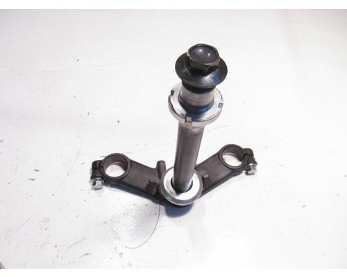 Kawasaki EX250-F TRIPLE TREE LOWER