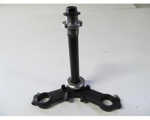 Kawasaki EX250-F TRIPLE TREE LOWER