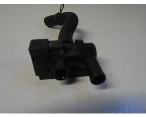 Kawasaki EX650A Air Valve