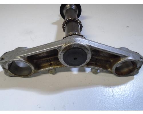 Kawasaki EX650A TRIPLE TREE LOWER