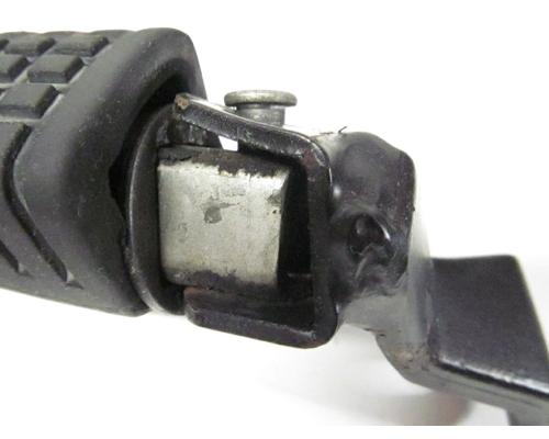 Kawasaki KL650 FOOT PEG FR.