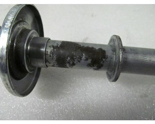Kawasaki KL650 FRONT AXLE