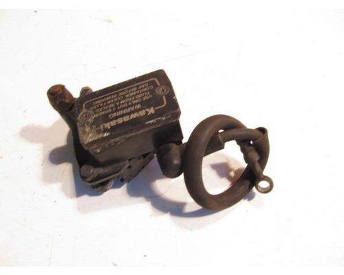 Kawasaki KZ700-A Clutch Master Cylinder