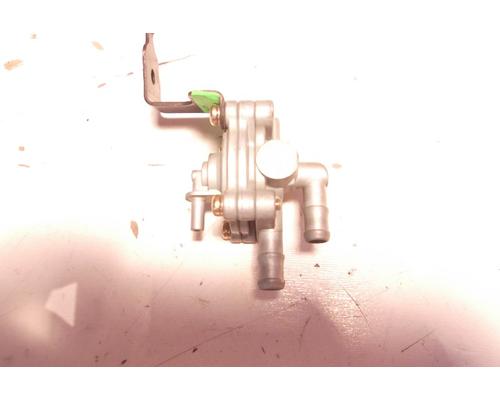 Kawasaki ZRX1200R FUEL VALVE