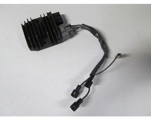 Kawasaki ZX-10R VOLT REGULATORRECTIFIER