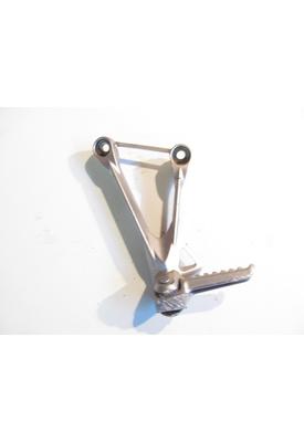 Kawasaki ZX-6R FOOT PEG BRKT REAR