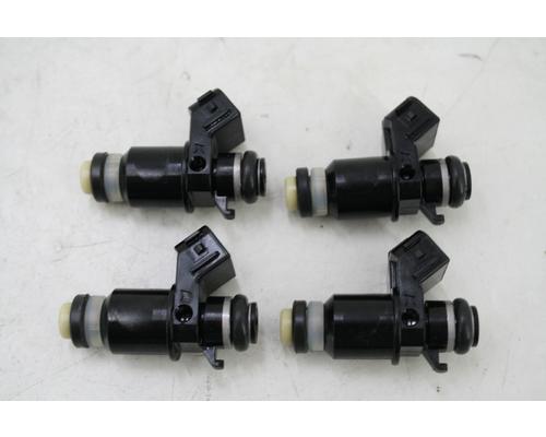 Kawasaki ZX-6R Fuel Injector